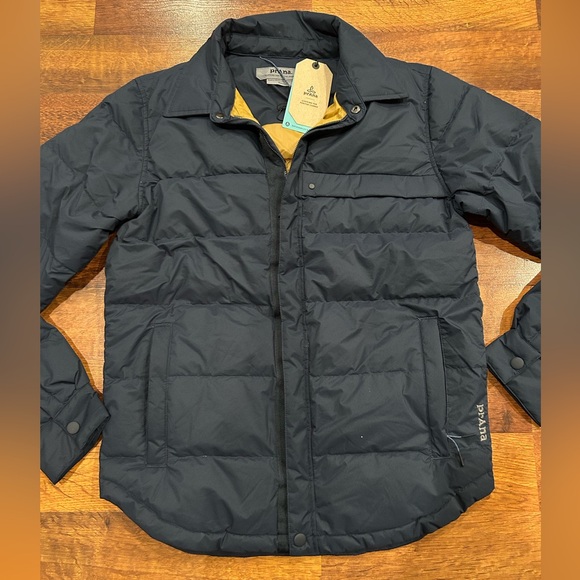 prAna Down Pinchot Shirt Jacket Puffer Mens Small Navy Blue Yellow NWT - Picture 1 of 9